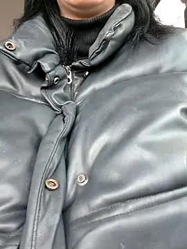 amalia202555 online show from 10/29/25, 08:13