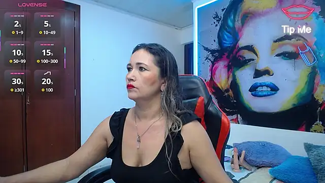 Snapshot of noelia_milf19 chatting on 07/05/26, 10:05 noelia milf19 online show from 07/05/26, 10:05
