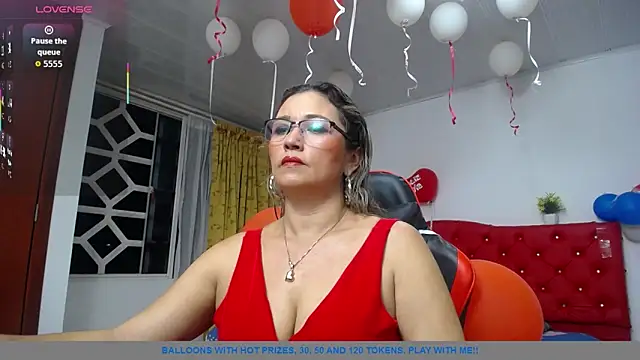 noelia milf19 online show from 02/19/26, 01:46