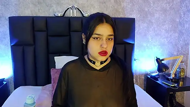 crystaldarliing online show from 05/14/26, 04:48