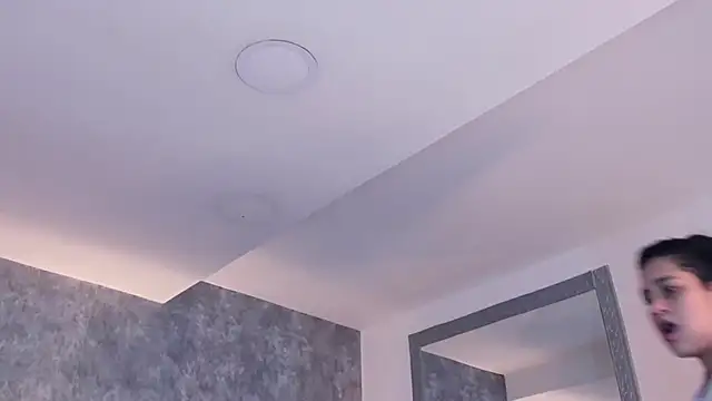 crystaldarliing online show from 11/25/25, 02:28