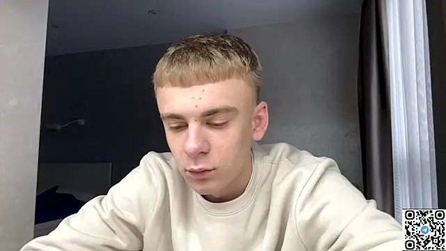 Snapshot of echowraith chatting on 12/03/25, 07:41 echowraith online show from 12/03/25, 07:41