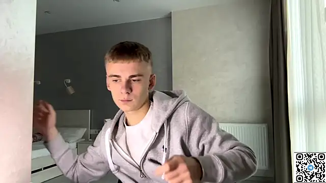 Snapshot of echowraith chatting on 11/20/25, 02:07 echowraith online show from 11/20/25, 02:07