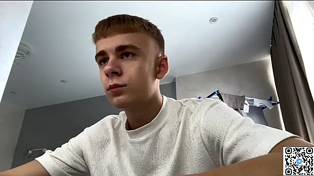 Snapshot of echowraith chatting on 09/10/25, 08:35 echowraith online show from 09/10/25, 08:35