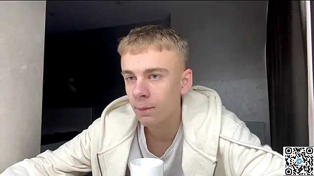 Snapshot of echowraith chatting on 11/09/25, 07:01 echowraith online show from 11/09/25, 07:01