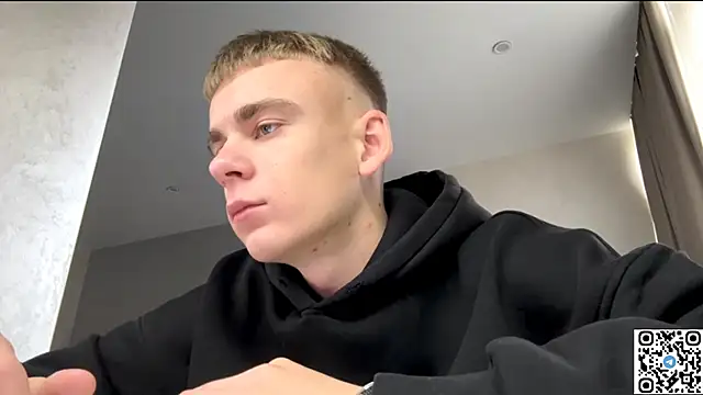 Snapshot of echowraith chatting on 10/16/25, 11:18 echowraith online show from 10/16/25, 11:18