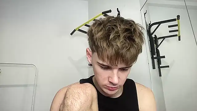 Milk Guy online show from 12/05/25, 03:21