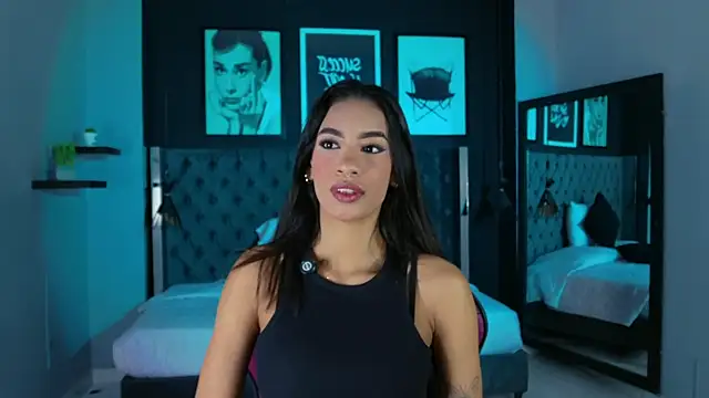 Snapshot of kitty_collins_ chatting on 03/03/26, 11:50 kitty collins online show from 03/03/26, 11:50