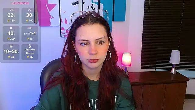 Snapshot of AlanaGarcia19 chatting on 10/30/25, 11:41 AlanaGarcia19 online show from 10/30/25, 11:41