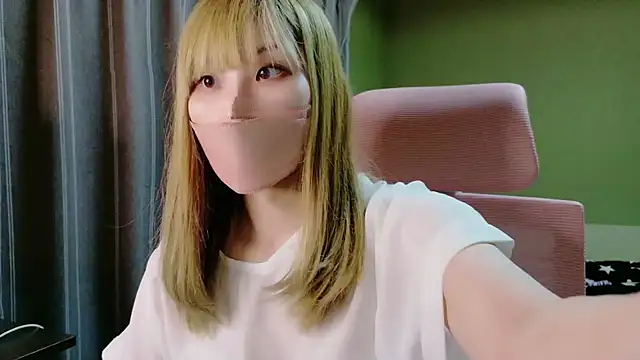 miyu0002 online show from 10/01/25, 03:05