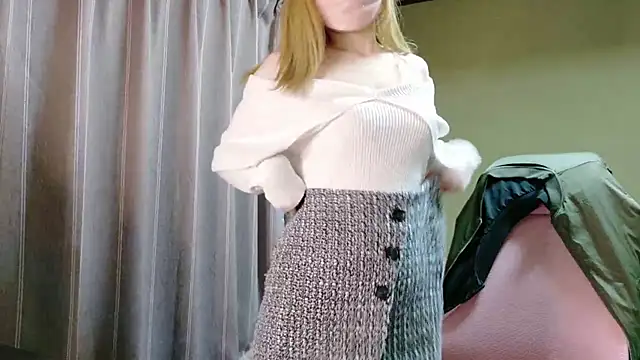 miyu0002 online show from 11/02/25, 12:21