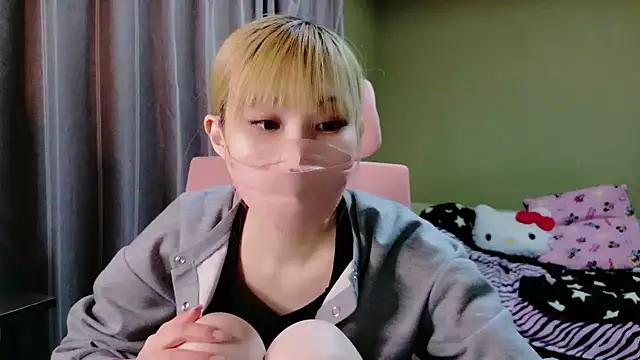 miyu0002 online show from 10/16/25, 03:09