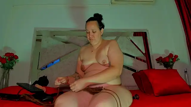 ThiccyLexxy online show from 12/16/25, 12:09