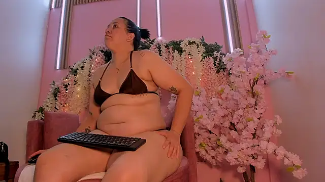 ThiccyLexxy online show from 01/12/26, 12:23