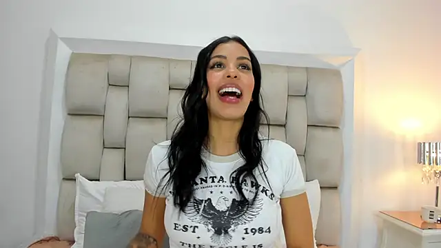 ValerieSoto online show from 09/08/25, 07:24