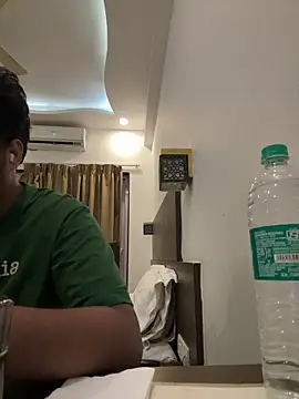 saumon3022 online show from 11/14/25, 03:59