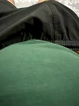 saumon3022 online show from 11/08/25, 07:39