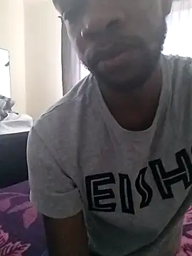 Snapshot of TmanZim2025 chatting on 02/21/26, 10:39 TmanZim2025 online show from 02/21/26, 10:39