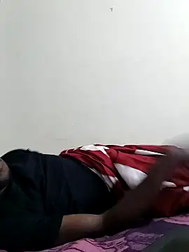 Snapshot of TmanZim2025 chatting on 10/03/25, 07:59 TmanZim2025 online show from 10/03/25, 07:59