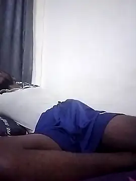 Snapshot of TmanZim2025 chatting on 02/25/26, 09:36 TmanZim2025 online show from 02/25/26, 09:36