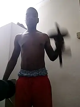 Snapshot of TmanZim2025 chatting on 09/23/25, 04:47 TmanZim2025 online show from 09/23/25, 04:47