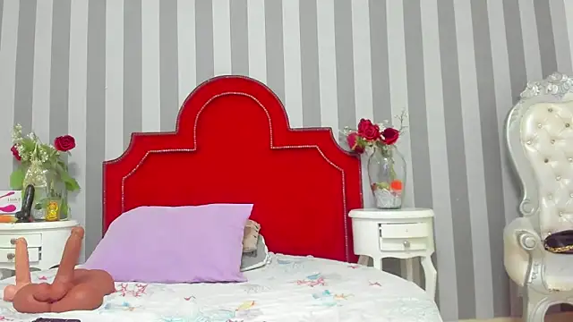 Salomee hernandez online show from 10/09/25, 12:38