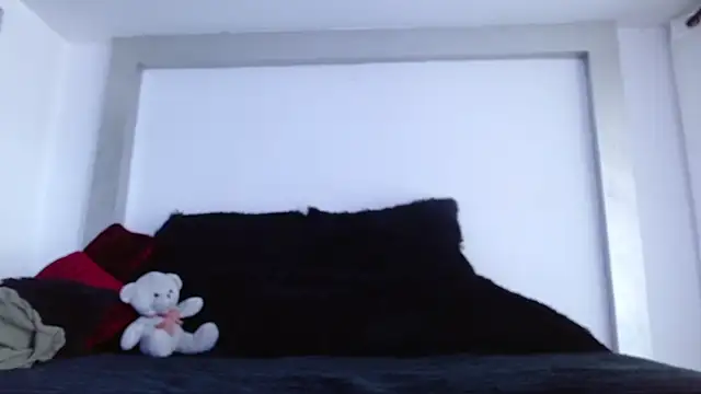 caroline spanky online show from 09/18/25, 04:21