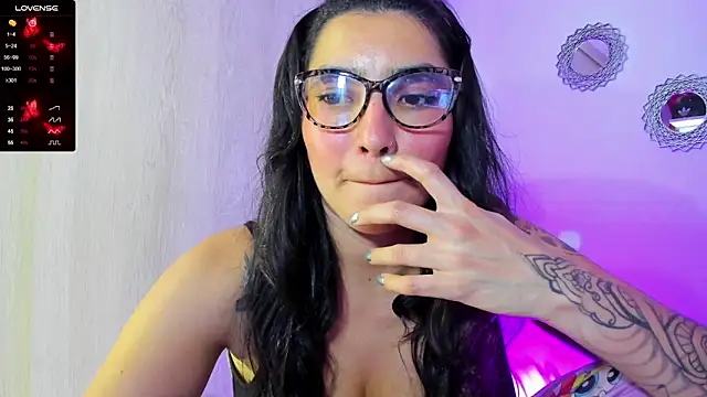 bella thorne3 online show from 02/21/26, 12:23