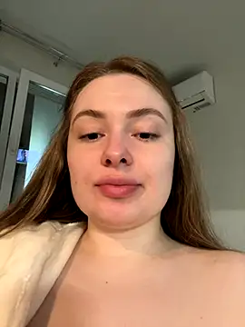 DeniMilkyyyyy online show from 10/02/25, 11:41