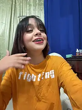 Clara Luu online show from 06/17/26, 02:22