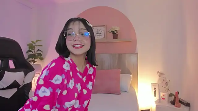 Clara Luu online show from 02/08/26, 03:04