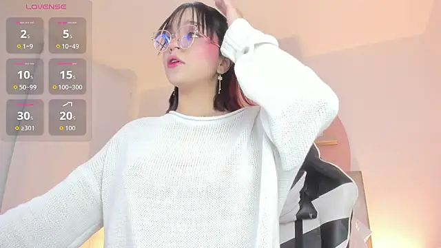 Clara Luu online show from 05/16/26, 02:32