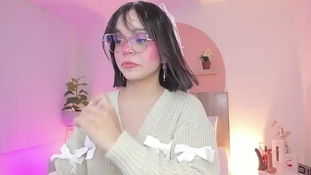 Clara Luu online show from 03/27/26, 03:04