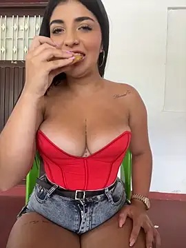 Isaa-Sweet online show from 04/11/26, 04:32