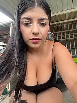 Isaa-Sweet online show from 02/23/26, 03:12