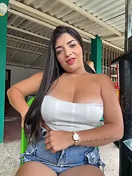 Isaa-Sweet online show from 03/24/26, 04:07