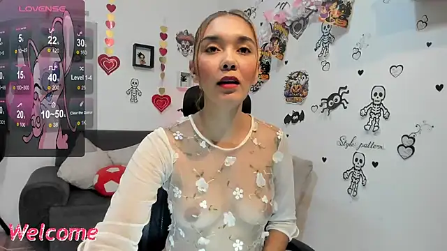 Snapshot of anastasia_tuya chatting on 10/20/25, 09:59 anastasia tuya online show from 10/20/25, 09:59