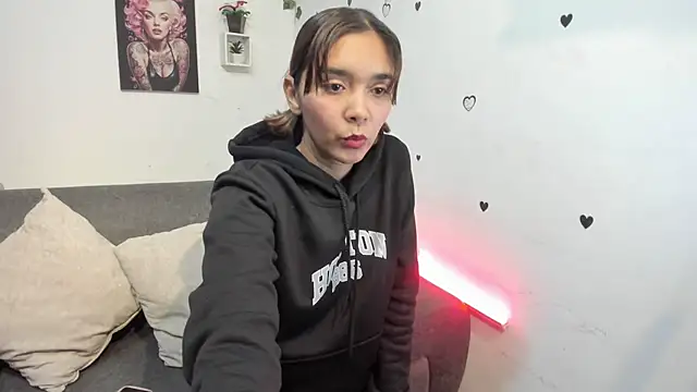 anastasia tuya online show from 03/25/26, 01:28