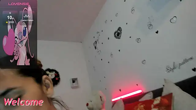 Snapshot of anastasia_tuya chatting on 11/12/25, 10:02 anastasia tuya online show from 11/12/25, 10:02