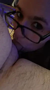 queenpeaches121 online show from 04/01/26, 11:23