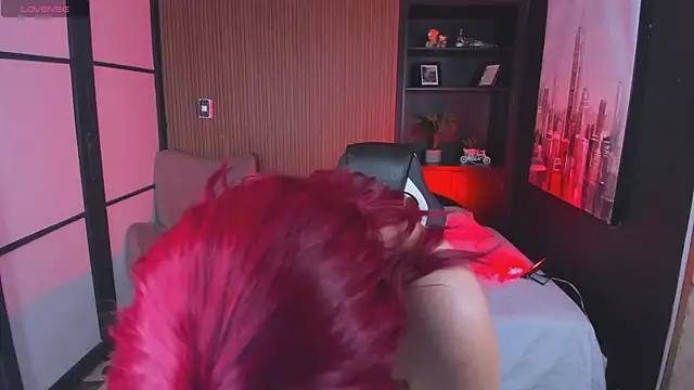 ThaliaBrooks  online show from 12/15/25, 04:40