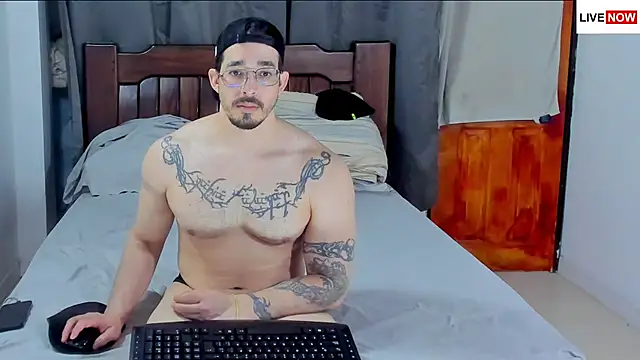 Hunter Hoott online show from 03/21/26, 12:34