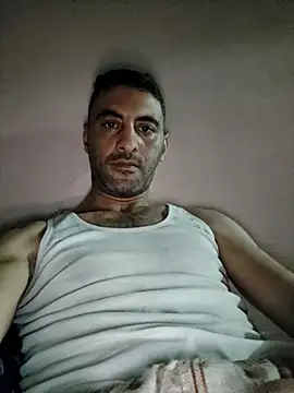 Snapshot of Mahdidido45 chatting on 11/07/25, 04:17 Mahdidido45 online show from 11/07/25, 04:17