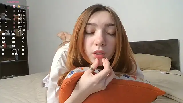 RedheadMisty online show from 10/22/25, 10:04