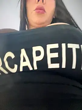 AlanaRouss online show from 10/16/25, 06:49