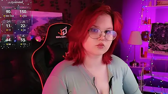 fillisfox  online show from 11/09/25, 10:52