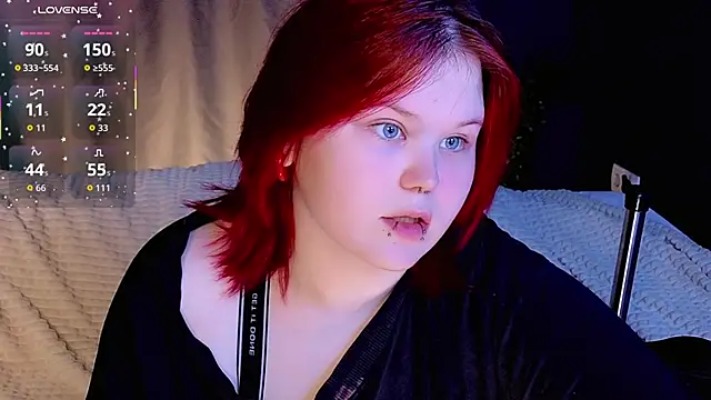 fillisfox  online show from 11/16/25, 11:04