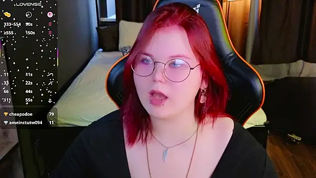 fillisfox  online show from 02/07/26, 10:34