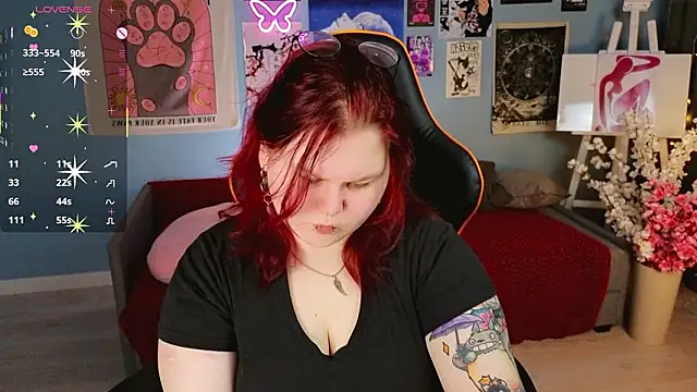 fillisfox  online show from 03/29/26, 07:10