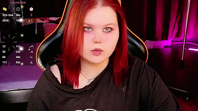 fillisfox  online show from 02/27/26, 10:59